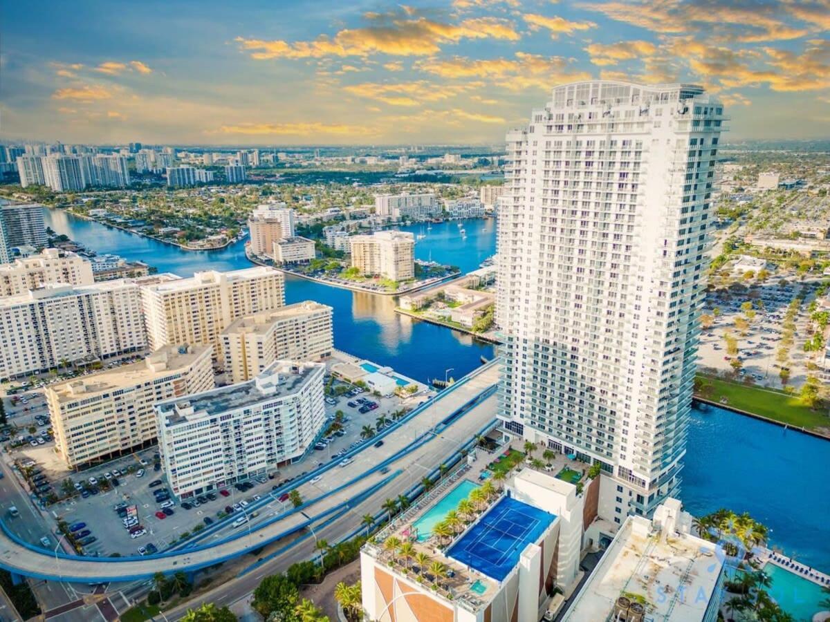 Jungle Experience, High Floor, Pools Apartment Hollywood Exterior photo