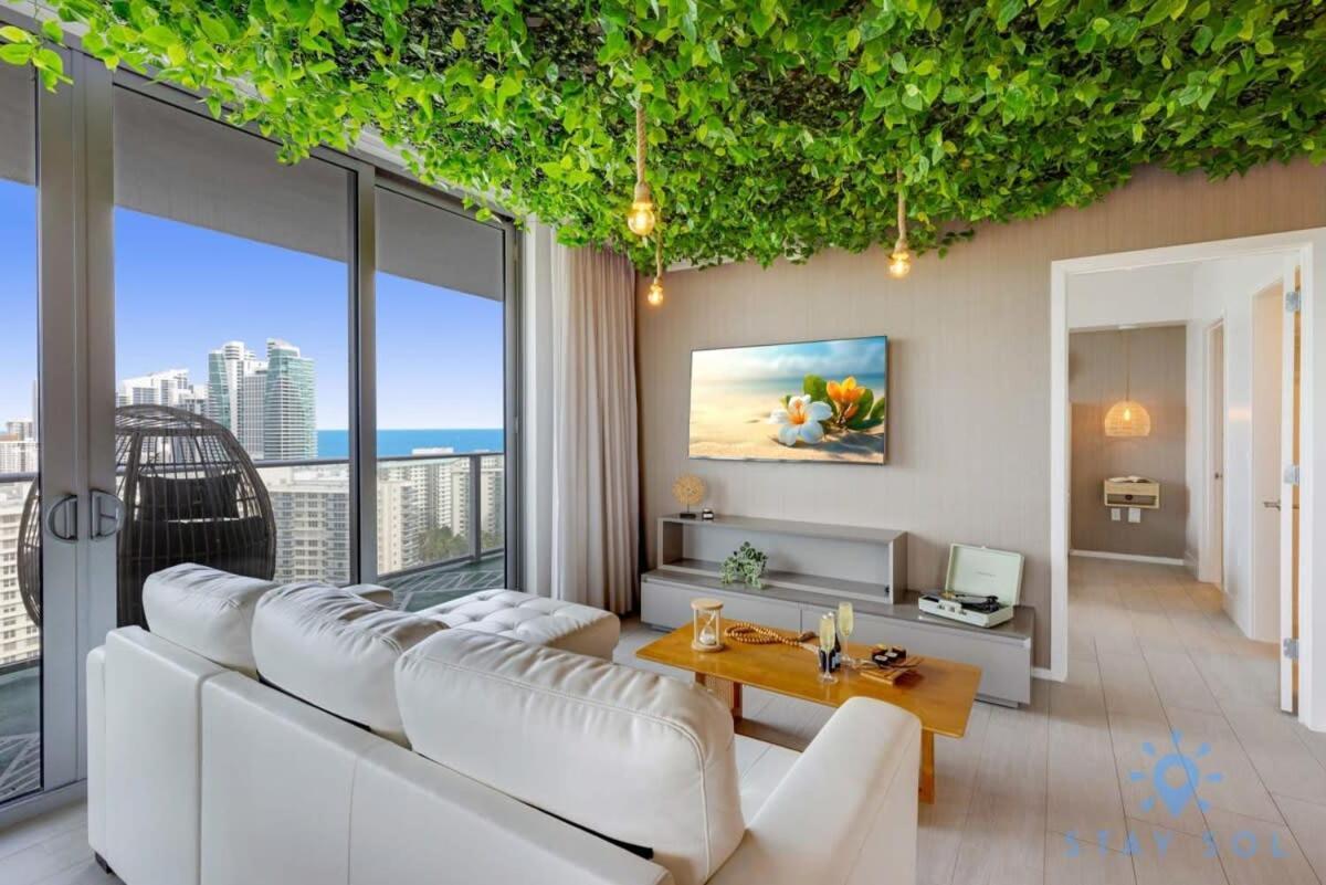 Jungle Experience, High Floor, Pools Apartment Hollywood Exterior photo